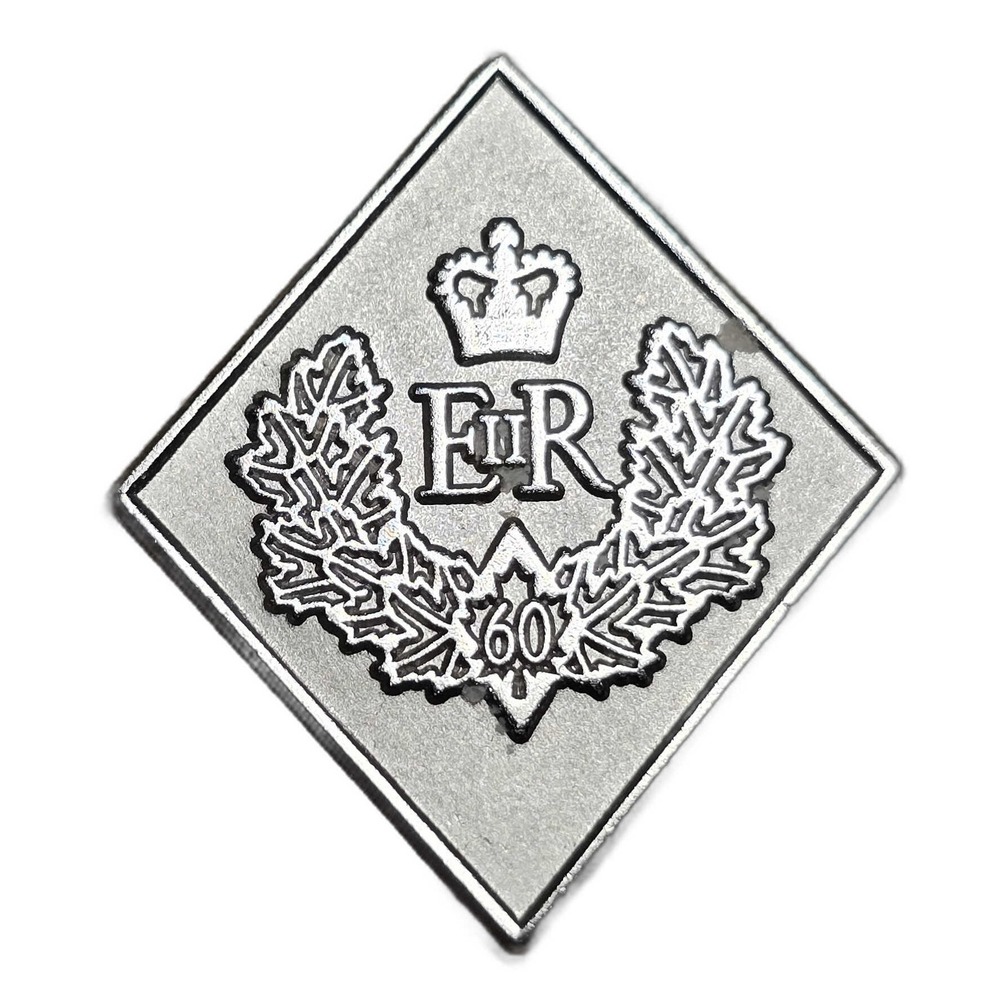Queen Elizabeth II Diamond Jubilee Canada 60th Lapel Vest Hat Pin E35
